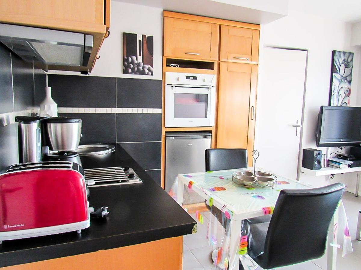 Cabourg, Cosy Appartement Avec Balcon + Parking Prive Kültér fotó