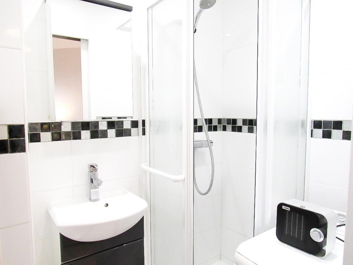 Cabourg, Cosy Appartement Avec Balcon + Parking Prive Kültér fotó